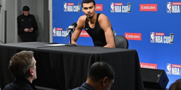 Wembanyama wins 2025-26 Magic Johnson Award